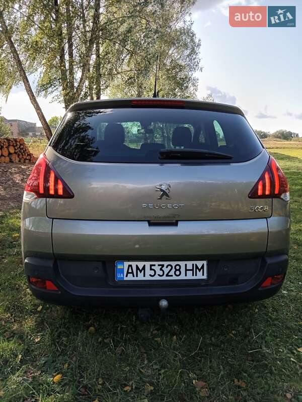 Позашляховик / Кросовер Peugeot 3008 2013 в Звягелі