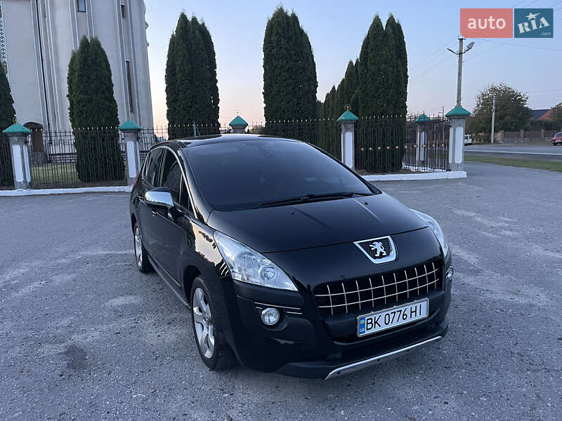 Peugeot 3008 2011