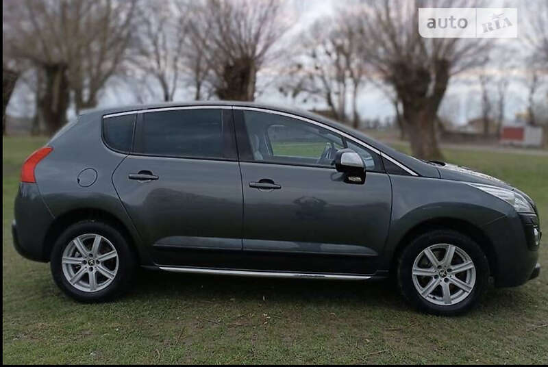 Внедорожник / Кроссовер Peugeot 3008 2010 в Мукачево