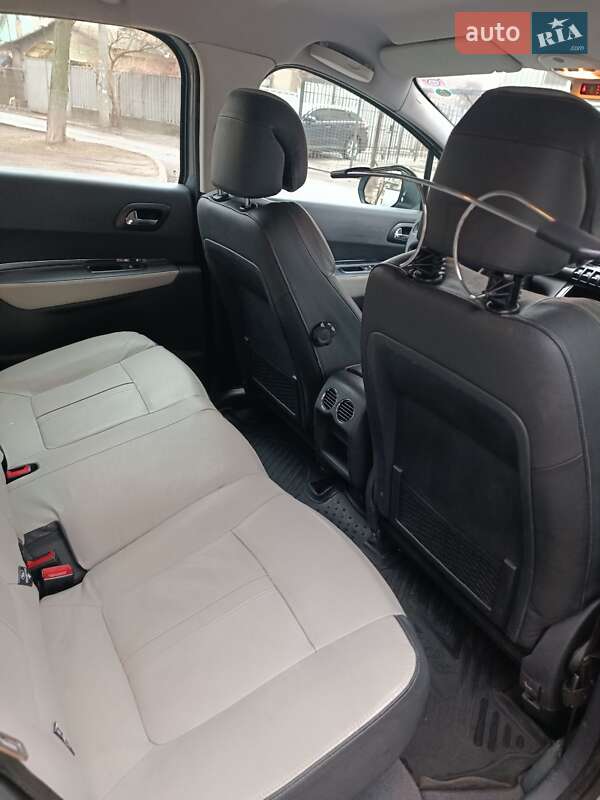 Позашляховик / Кросовер Peugeot 3008 2011 в Одесі