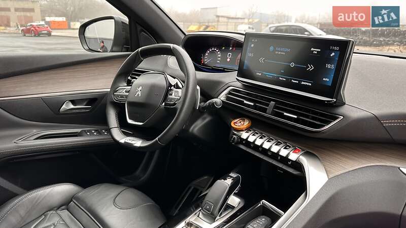 Внедорожник / Кроссовер Peugeot 3008 2022 в Одессе