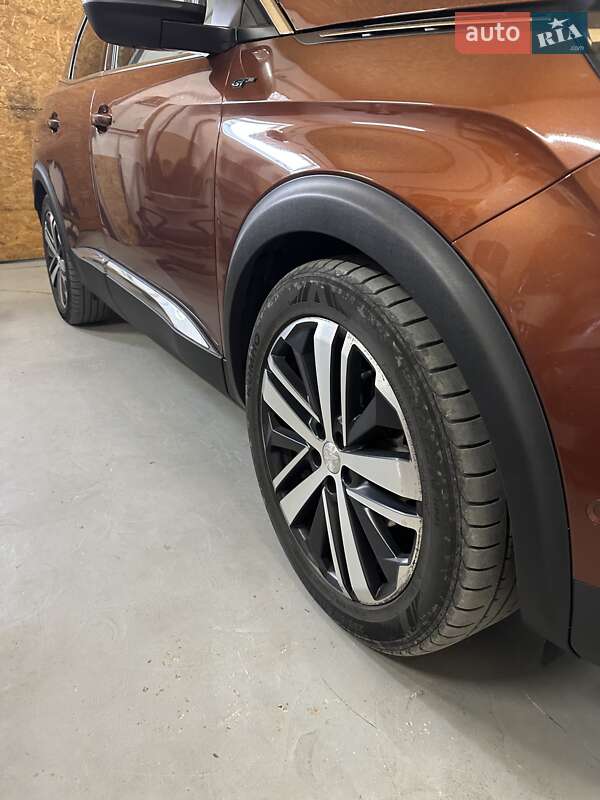 Позашляховик / Кросовер Peugeot 3008 2017 в Вінниці