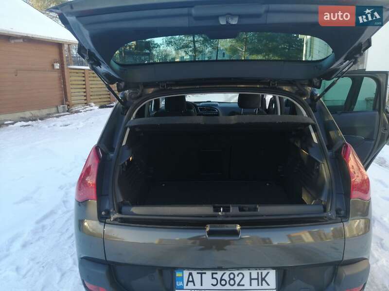 Внедорожник / Кроссовер Peugeot 3008 2011 в Ивано-Франковске