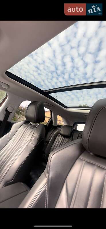 Внедорожник / Кроссовер Peugeot 3008 2016 в Житомире