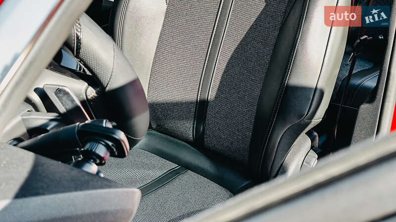 Внедорожник / Кроссовер Peugeot 3008 2020 в Дубно