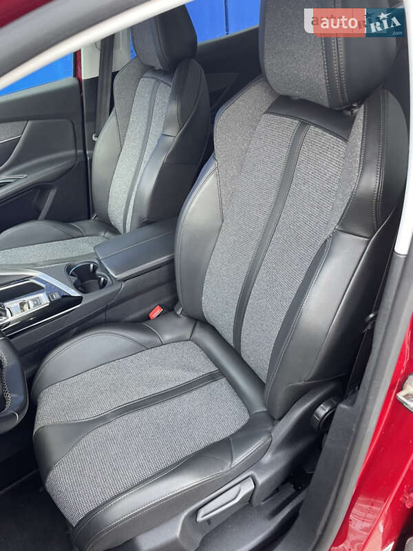 Внедорожник / Кроссовер Peugeot 3008 2020 в Дубно