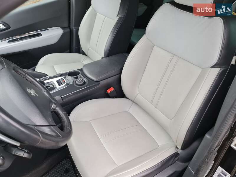 Внедорожник / Кроссовер Peugeot 3008 2012 в Луцке