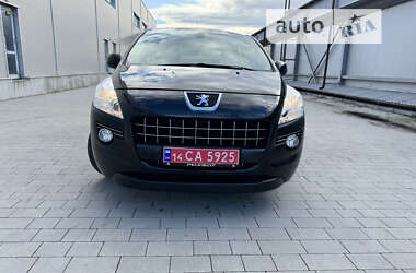 Позашляховик / Кросовер Peugeot 3008 2012 в Івано-Франківську