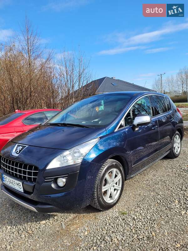 Внедорожник / Кроссовер Peugeot 3008 2010 в 