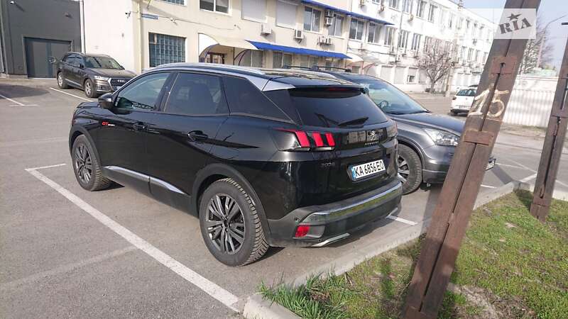 Внедорожник / Кроссовер Peugeot 3008 2017 в Киеве