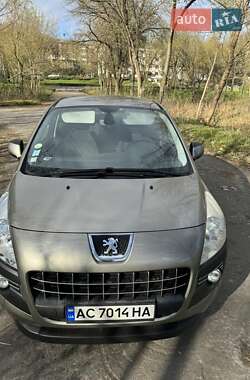 Внедорожник / Кроссовер Peugeot 3008 2011 в Луцке