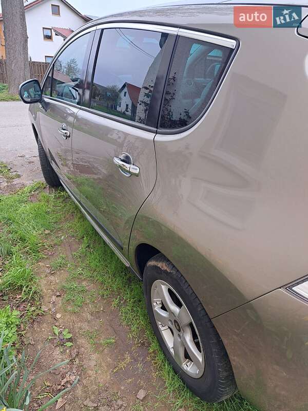 Внедорожник / Кроссовер Peugeot 3008 2014 в Иршаве