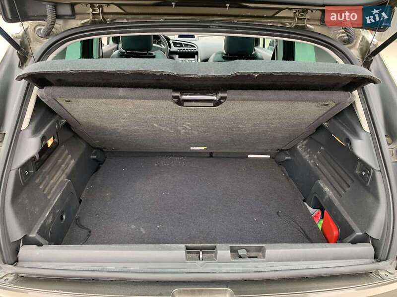 Внедорожник / Кроссовер Peugeot 3008 2010 в Шепетовке