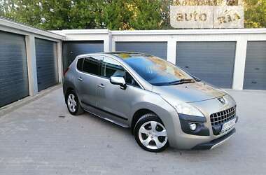 Позашляховик / Кросовер Peugeot 3008 2010 в Тернополі