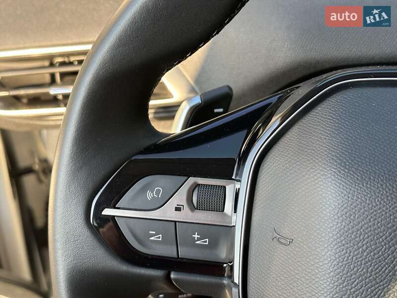 Позашляховик / Кросовер Peugeot 3008 2021 в Києві