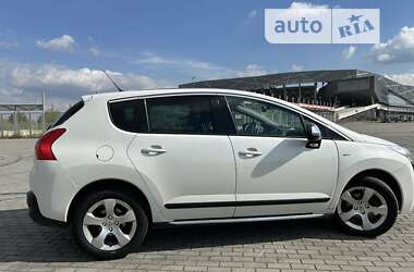 Внедорожник / Кроссовер Peugeot 3008 2011 в Львове