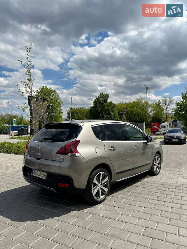 Внедорожник / Кроссовер Peugeot 3008 2014 в Ровно