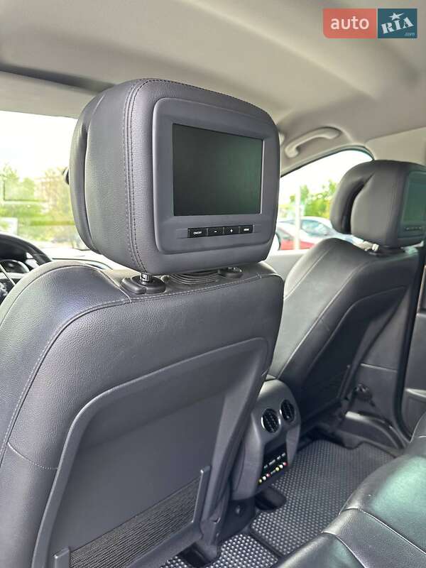 Внедорожник / Кроссовер Peugeot 3008 2014 в Ровно