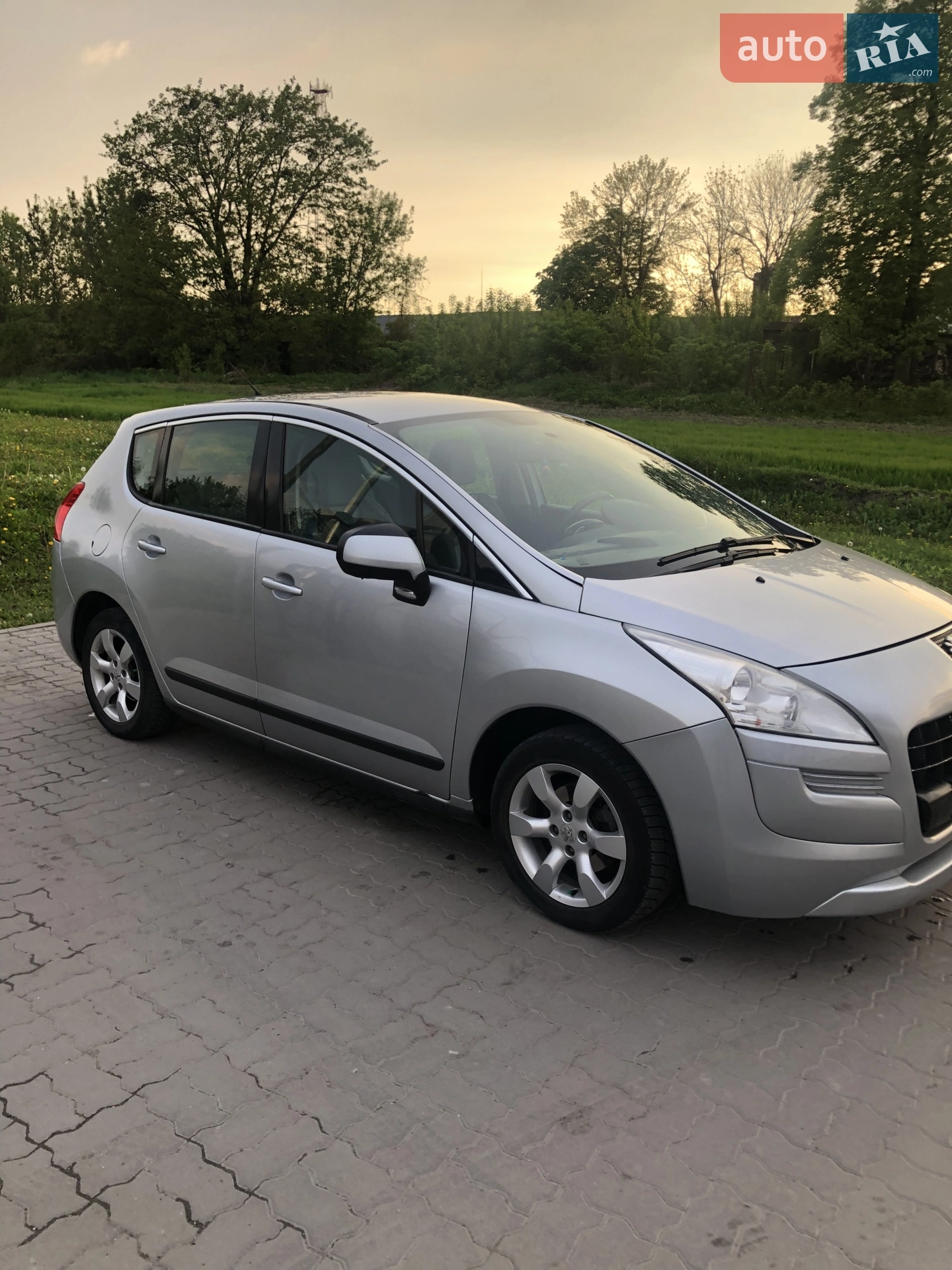 2010 Peugeot 3008 - мініатюра 3