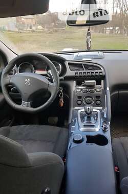 Позашляховик / Кросовер Peugeot 3008 2013 в Балаклії