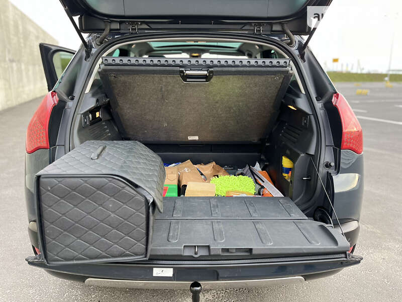 Внедорожник / Кроссовер Peugeot 3008 2011 в Львове