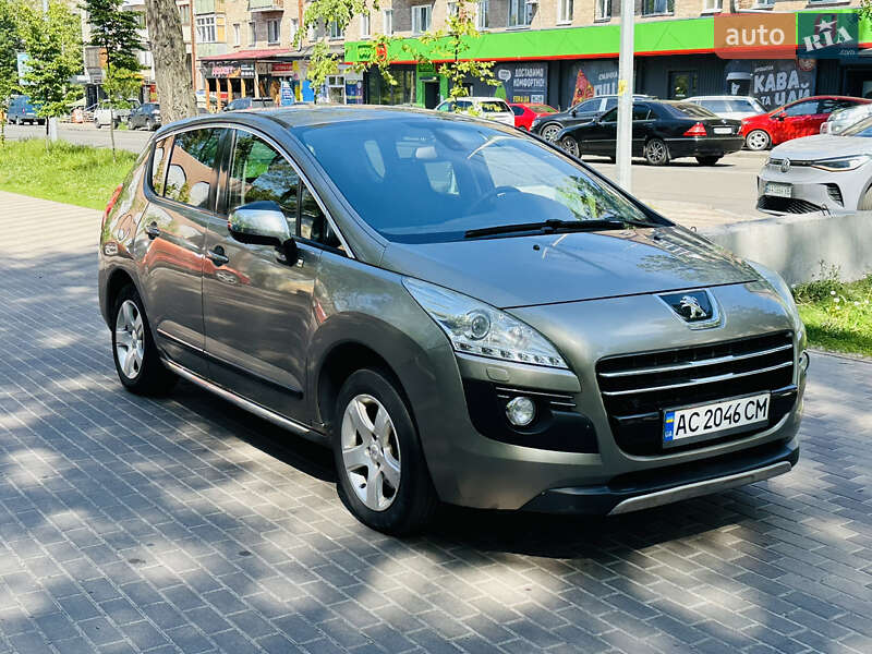 Внедорожник / Кроссовер Peugeot 3008 2012 в Киеве