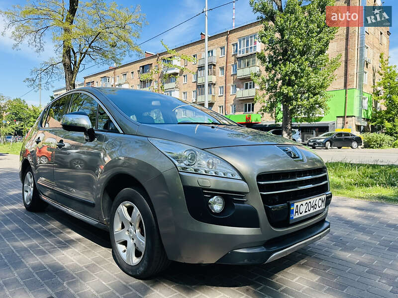Внедорожник / Кроссовер Peugeot 3008 2012 в Киеве