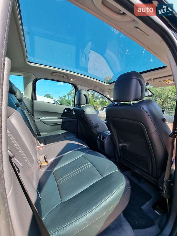 Внедорожник / Кроссовер Peugeot 3008 2013 в Днепре