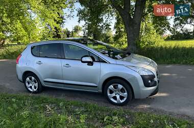 Внедорожник / Кроссовер Peugeot 3008 2012 в Староконстантинове