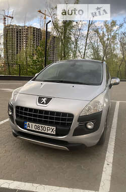 Позашляховик / Кросовер Peugeot 3008 2010 в Києві