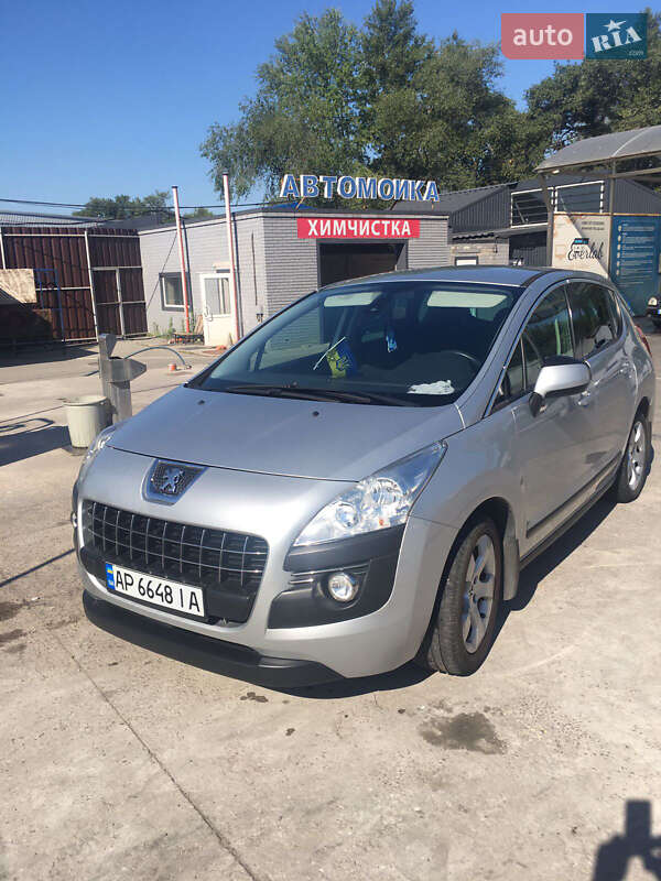 Минивэн Peugeot 3008 2011 в Запорожье