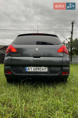 Позашляховик / Кросовер Peugeot 3008 2009 в 