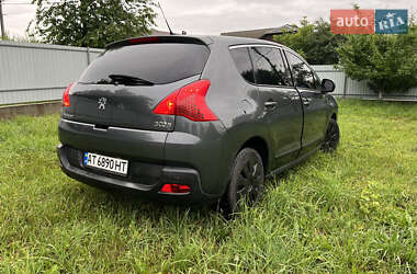 Позашляховик / Кросовер Peugeot 3008 2009 в 