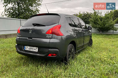 Позашляховик / Кросовер Peugeot 3008 2009 в 
