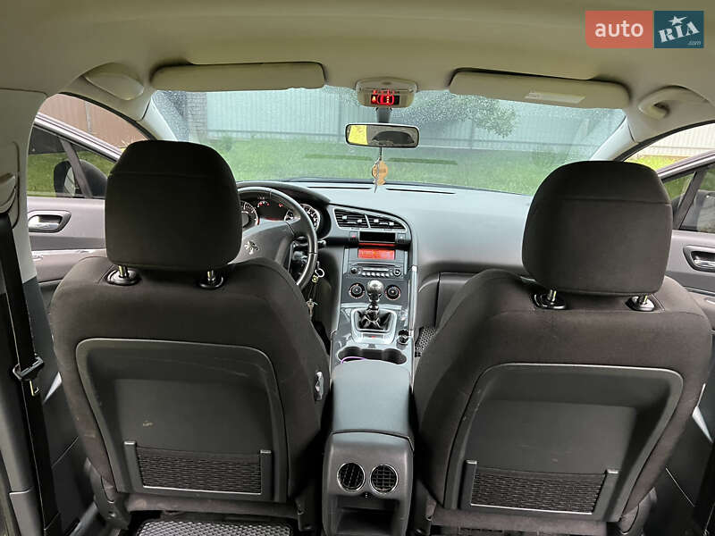Позашляховик / Кросовер Peugeot 3008 2009 в Коломиї фото 27 Позашляховик / Кросовер Peugeot 3008 2009 в Коломиї