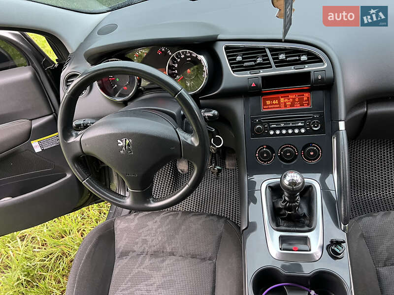 Позашляховик / Кросовер Peugeot 3008 2009 в Коломиї фото 36 Позашляховик / Кросовер Peugeot 3008 2009 в Коломиї