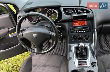 Позашляховик / Кросовер Peugeot 3008 2009 в 
