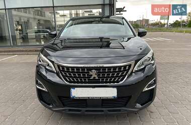 Позашляховик / Кросовер Peugeot 3008 2017 в Луцьку