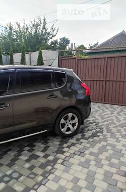 Внедорожник / Кроссовер Peugeot 3008 2012 в Днепре