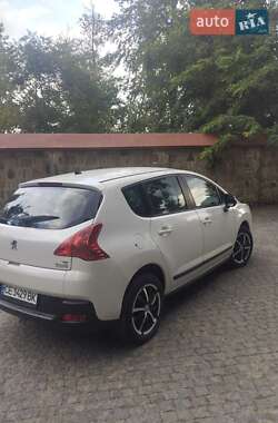 Хетчбек Peugeot 3008 2013 в Чернівцях