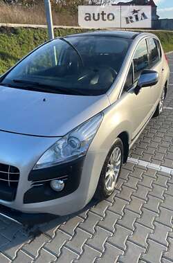 Внедорожник / Кроссовер Peugeot 3008 2011 в Тернополе