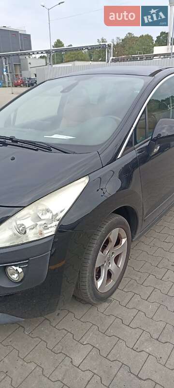 Позашляховик / Кросовер Peugeot 3008 2010 в Києві