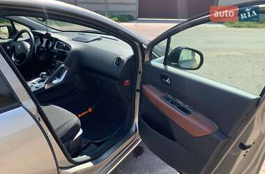 Внедорожник / Кроссовер Peugeot 3008 2013 в 