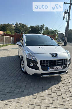 Позашляховик / Кросовер Peugeot 3008 2013 в Одесі