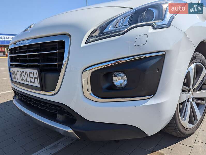 Позашляховик / Кросовер Peugeot 3008 2015 в Сумах