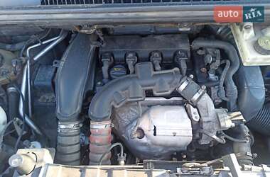 Позашляховик / Кросовер Peugeot 3008 2010 в Полтаві