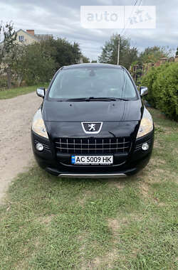 Внедорожник / Кроссовер Peugeot 3008 2011 в Луцке