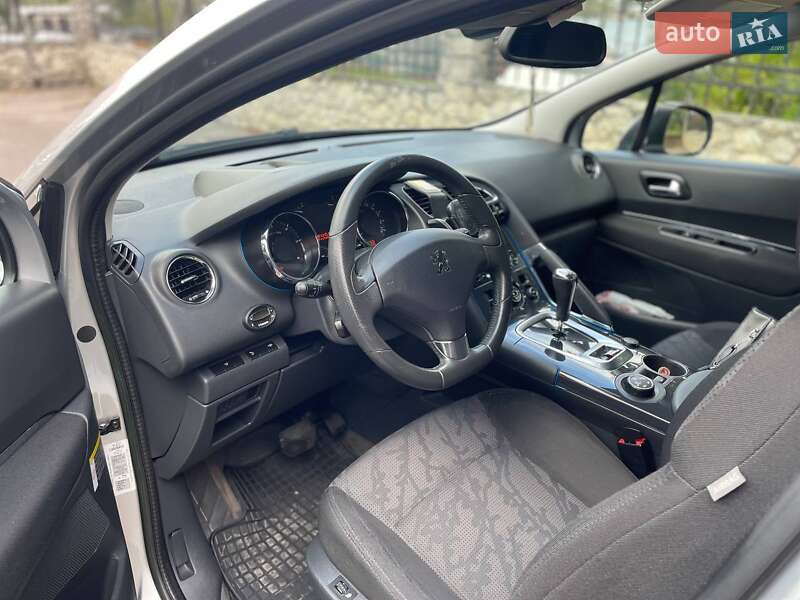 Внедорожник / Кроссовер Peugeot 3008 2011 в Тернополе