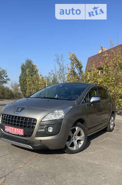 Внедорожник / Кроссовер Peugeot 3008 2010 в Харькове