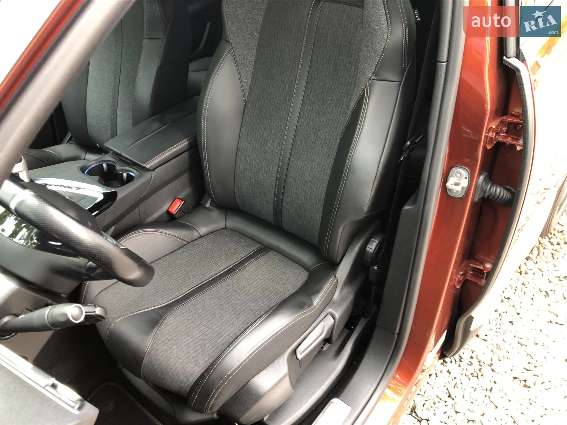 2018 Peugeot 3008 - мініатюра 25